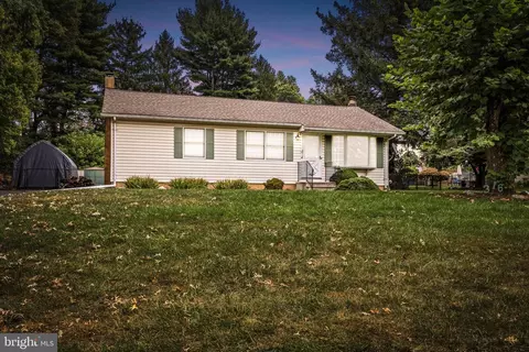 316 George Dye Rd, Hamilton, NJ 08691