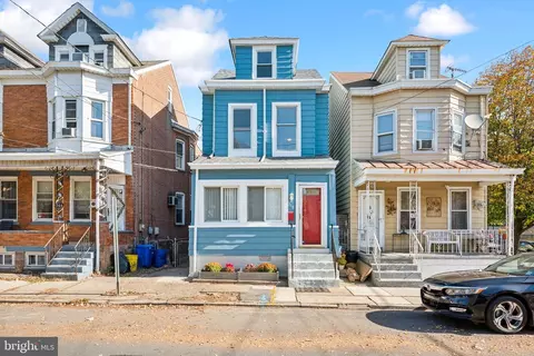 368 Commonwealth Ave, Trenton, NJ 08629