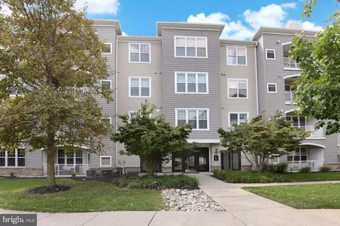 613 Masterson Ct, Ewing, NJ 08618