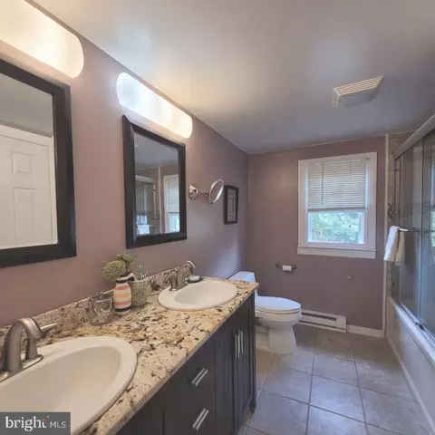 24 Metekunk, Ewing, NJ 08638 photo 17