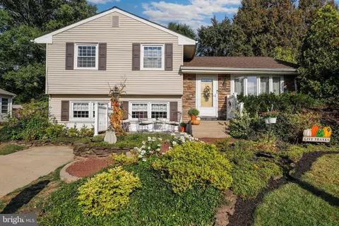 24 Century Way, Hamilton, NJ 08690