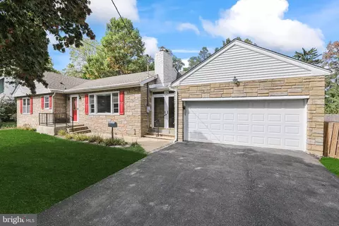 120 W Upper Ferry Rd, Ewing, NJ 08628