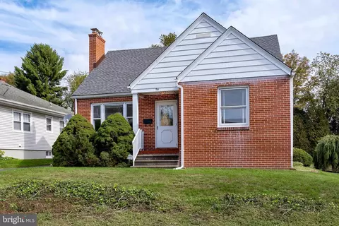 710 Pilgrim Ave, Lawrence Township, NJ 08648