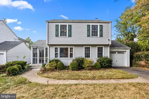 102 Palmer La, Ewing, NJ 08618