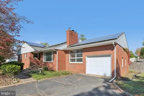 2236 Pennington Rd, Trenton, NJ 08638 photo 3