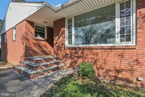 2236 Pennington Rd, Trenton, NJ 08638 photo 5