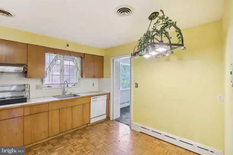 2236 Pennington Rd, Trenton, NJ 08638 photo 17