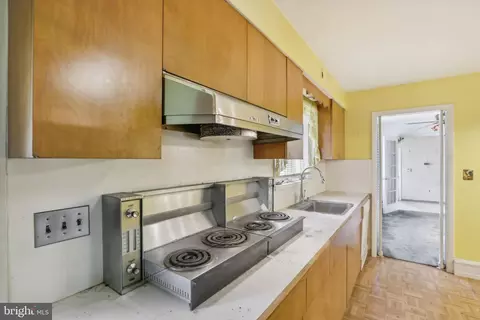 2236 Pennington Rd, Trenton, NJ 08638 photo 16