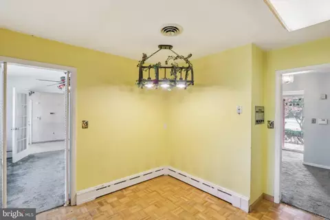 2236 Pennington Rd, Trenton, NJ 08638 photo 18