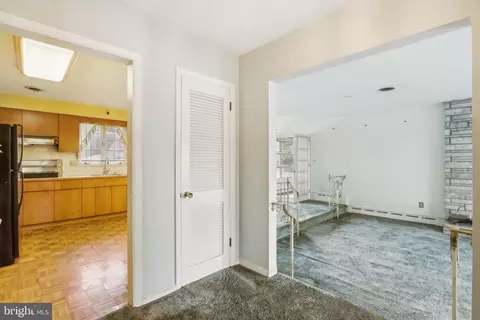 2236 Pennington Rd, Trenton, NJ 08638 photo 7