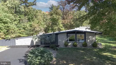 320 Pennington Lawrenceville Rd, Pennington, NJ 08534