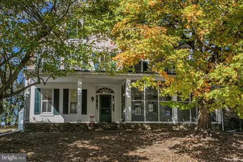 68 Lambertville Hopewell Rd, Hopewell, NJ 08525