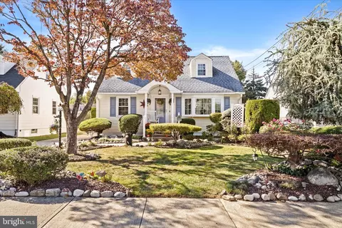 115 Hoover Ave, Hamilton, NJ 08619