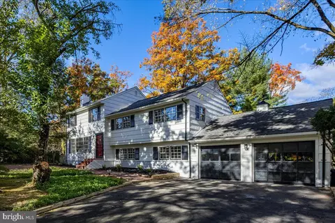 38 Evergreen Cir, Princeton, NJ 08540