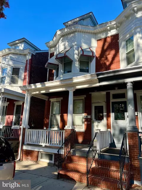 438 Adeline St, Trenton, NJ 08611