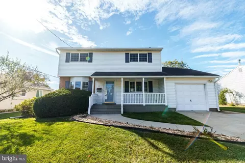 31 Walt Whitman Way, Hamilton, NJ 08690