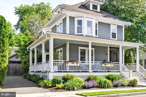 86 Fairfield Ave, Lawrenceville, NJ 08648
