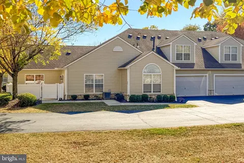 84 Traditions Way, Lawrence Township, NJ 08648
