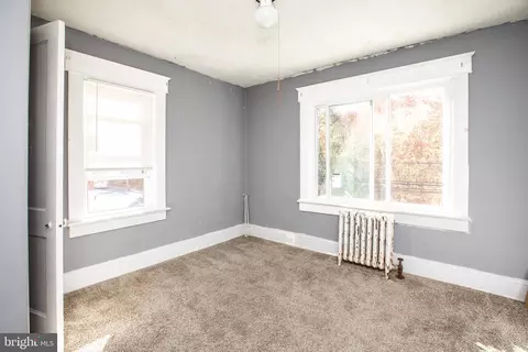 Bedroom - 810 Klockner Rd, Hamilton, NJ 08619 photo 5 of 8
