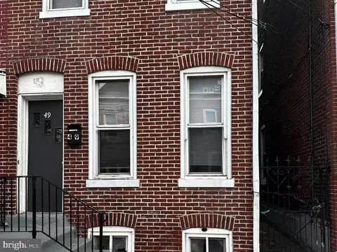 49 Charles St, Trenton, NJ 08611