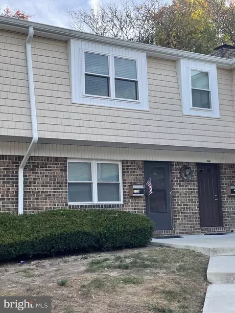 2106 Silver Ct, Hamilton, NJ 08690