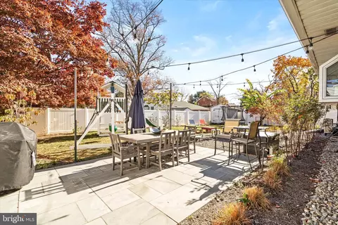 500 Walker Ave, Ewing, NJ 08628 photo 29