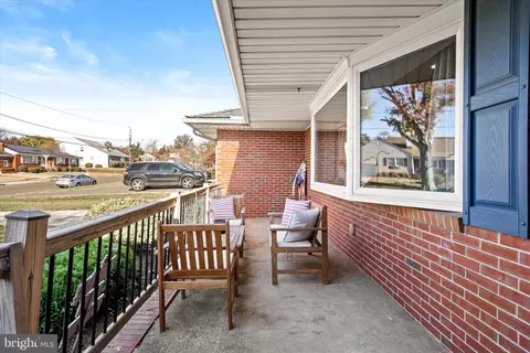 500 Walker Ave, Ewing, NJ 08628 photo 3