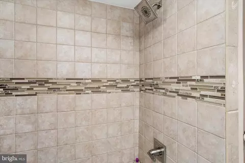 500 Walker Ave, Ewing, NJ 08628 photo 18