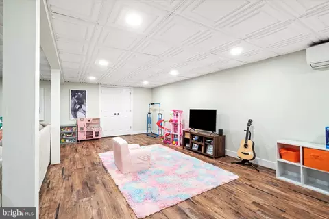500 Walker Ave, Ewing, NJ 08628 photo 24