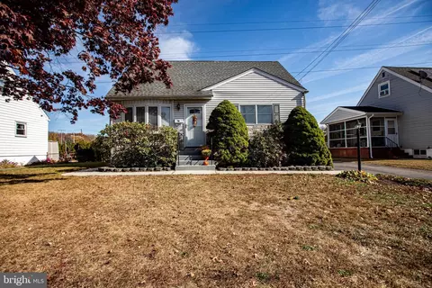 104 Armour Ave, Hamilton, NJ 08619