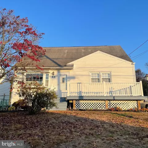 80 Armour Ave, Hamilton, NJ 08619