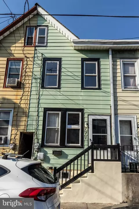 771 Beatty St, Trenton, NJ 08611