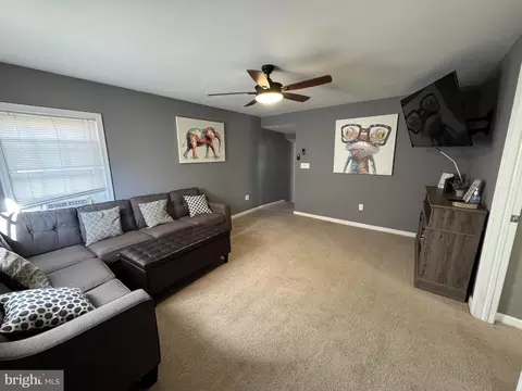 221 S Main St, Pennington, NJ 08534