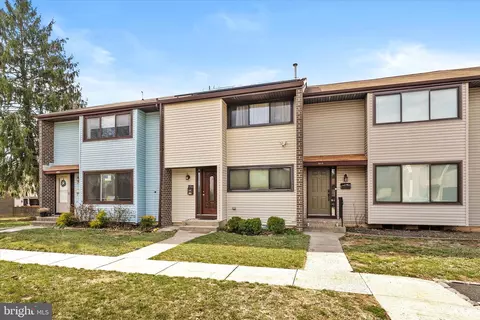 543 Nettleton Dr, East Windsor, NJ 08520