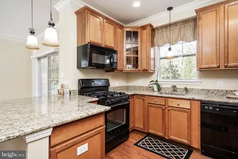1208 Colts Cir #F, Lawrence Township, NJ 08648