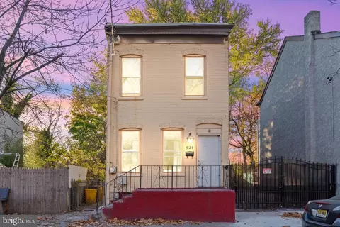 524 St Joes, Trenton, NJ 08638