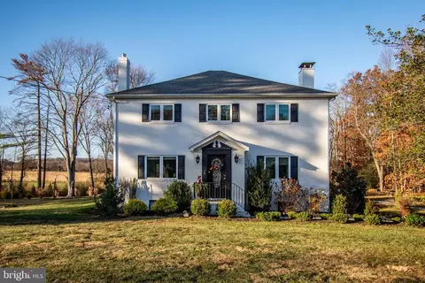 187 Pennington Harbourton Rd, Pennington, NJ 08534