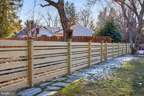 Exterior - 15 Perry Dr, Ewing, NJ 08628 photo 8 of 10