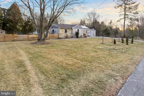 Other - 15 Perry Dr, Ewing, NJ 08628 photo 2 of 13
