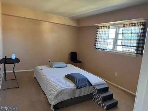 49 Garden View Ter #14, East Windsor, NJ 08512