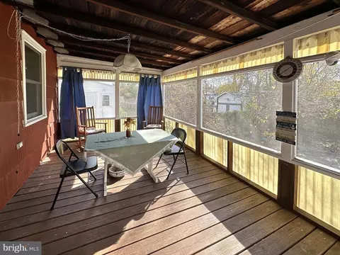 Exterior - 165 Homecrest Ave, Trenton, NJ 08638 photo 2 of 4
