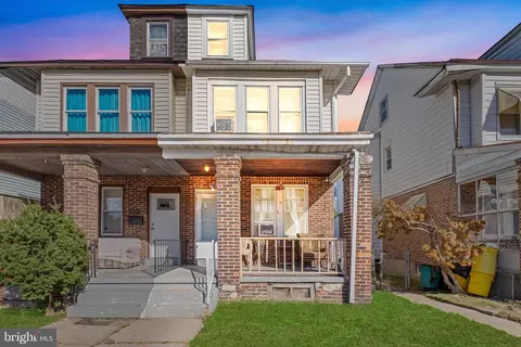 246 Woodlawn Ave, Hamilton, NJ 08609