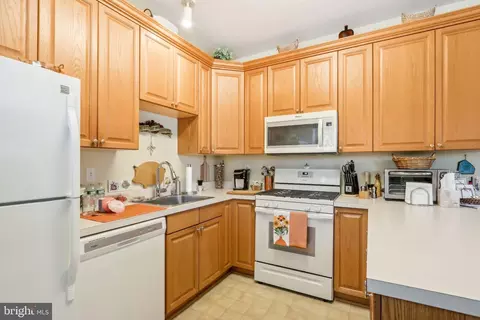 Kitchen - 110 Kyle Way, Ewing, NJ 08628 photo 4 of 7