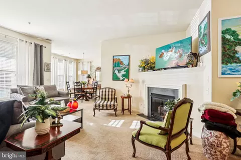 Living - 113 Kyle Way, Ewing, NJ 08628 photo 5 of 7