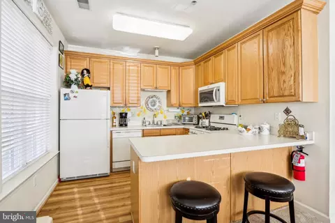 Kitchen - 113 Kyle Way, Ewing, NJ 08628 photo 2 of 4