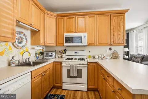 Kitchen - 113 Kyle Way, Ewing, NJ 08628 photo 4 of 4