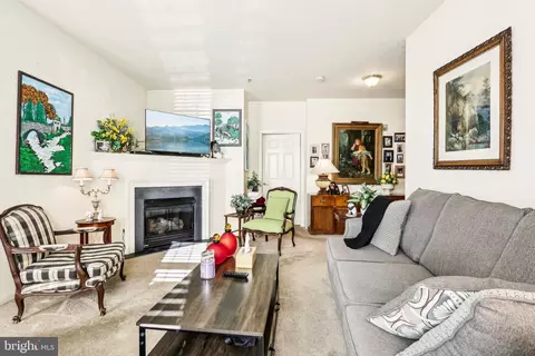 Living - 113 Kyle Way, Ewing, NJ 08628 photo 3 of 7