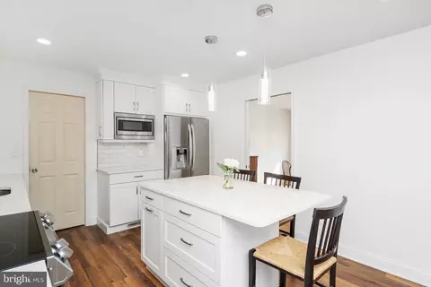 Kitchen - 42 Willis Dr, Ewing, NJ 08628 photo 5 of 5