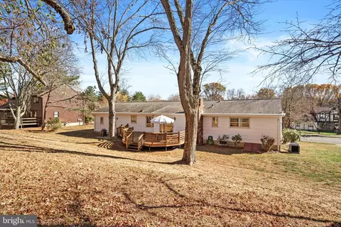 Exterior - 42 Willis Dr, Ewing, NJ 08628 photo 6 of 6