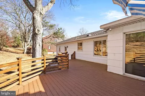 Exterior - 42 Willis Dr, Ewing, NJ 08628 photo 3 of 6